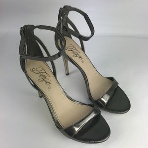 FERGIE PATENT LEATHER OPEN TOE PUMP ANKLE STRAP 8